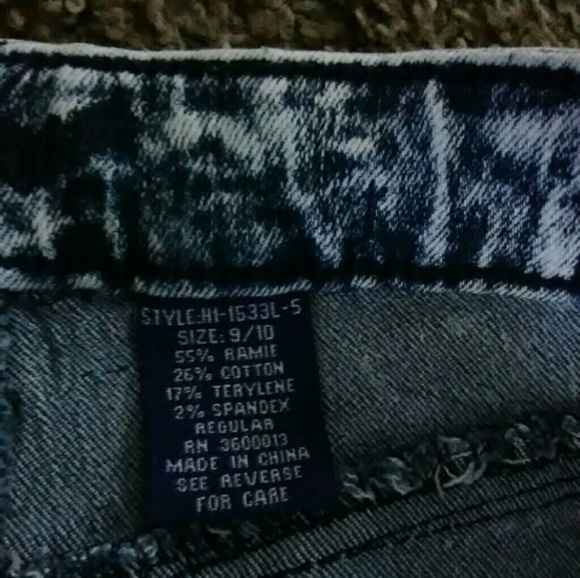 Distressed jeans nwot 9/10 - Picture 5 of 5